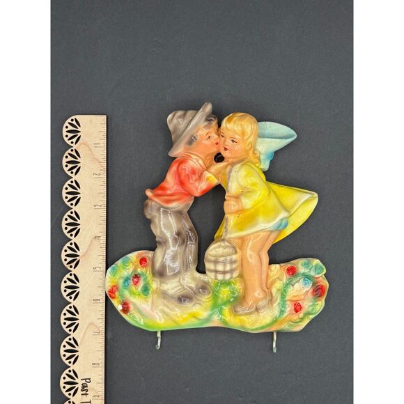 Vintage Jack & Jill Boy Girl Kissing Chalkware Wall Decor - Picture 7 of 8